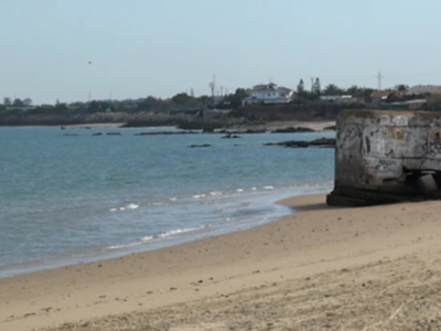 Chipiona bate su récord de Banderas Azules alcanzando cinco con la  incorporación por primera vez de la distinción de la playa de Micaela