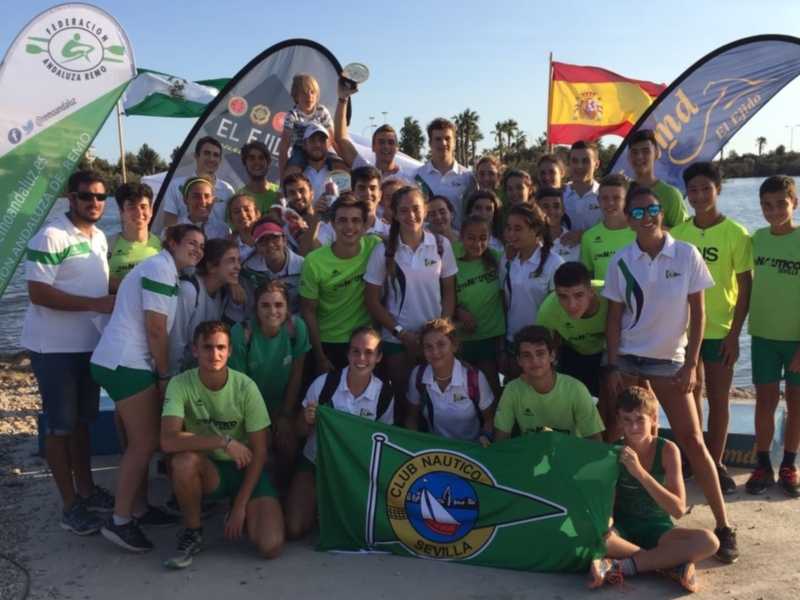El Náutico Sevilla, doble campeón regional de remo