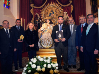 Antonio Díaz Arnido pintor cartelista de las Glorias de Sevilla.