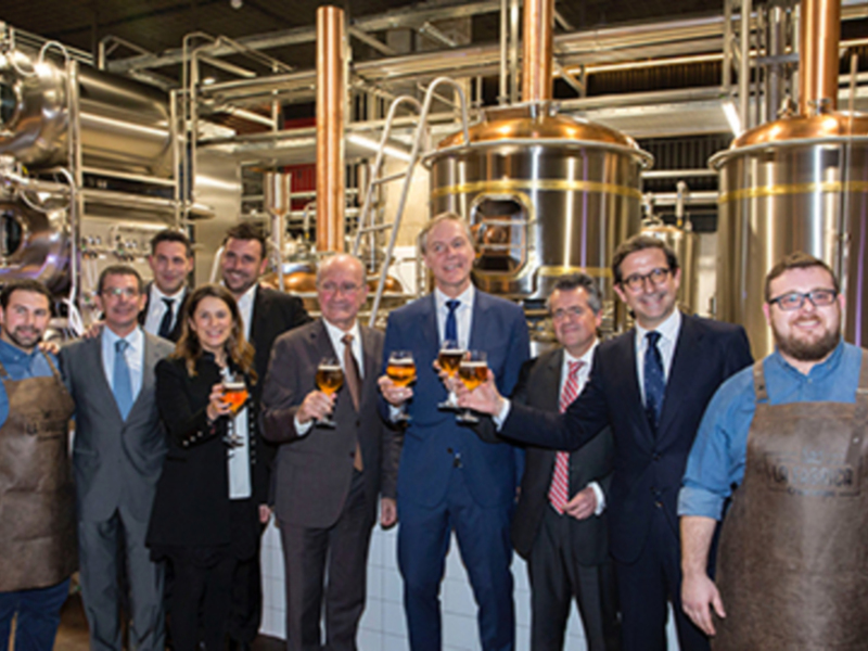 Cruz Campo abre la Fábrica den el Soho malagueño