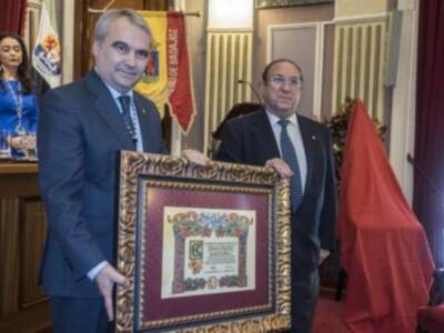 Badajoz distingue al pintor Juan Valdés como hijo predilecto