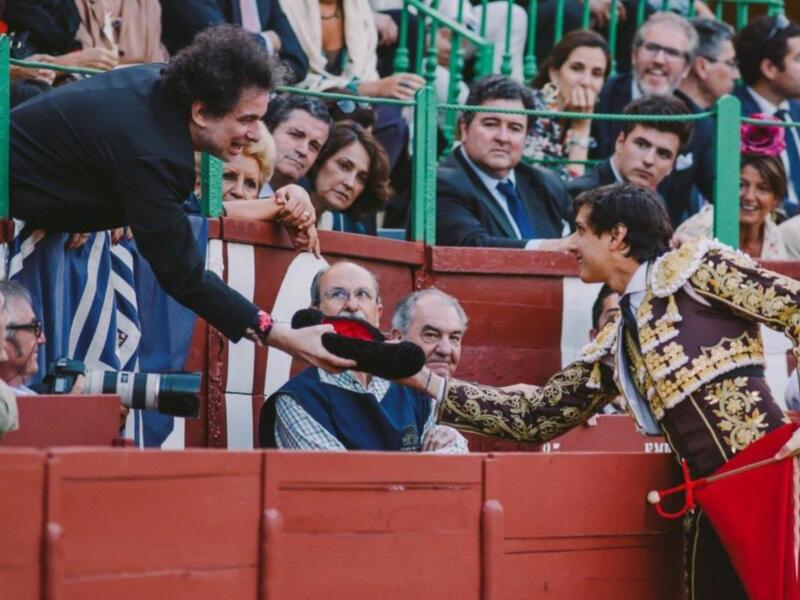 El joven torero Andrés Roca Rey triunfó en la Feria de Jerez en la tarde en la que compartió cartel con El Juli y Talavante.