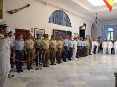 La Comandancia naval de Sevilla relevo de Comandante.