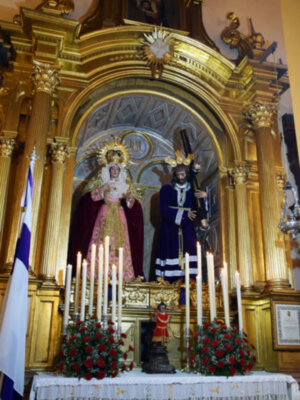La Virgen marinera de Alcalá del Río vestida en tiempo ordinario.