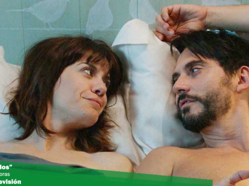 Canal Sur Televisión estrena este lunes "Embarazados", con Paco León y Alexandra Jiménez