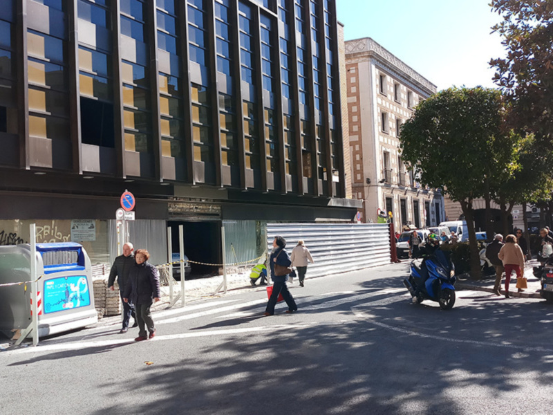 TUSSAM elimina la parada de la linea 40 en Plaza Magdalena