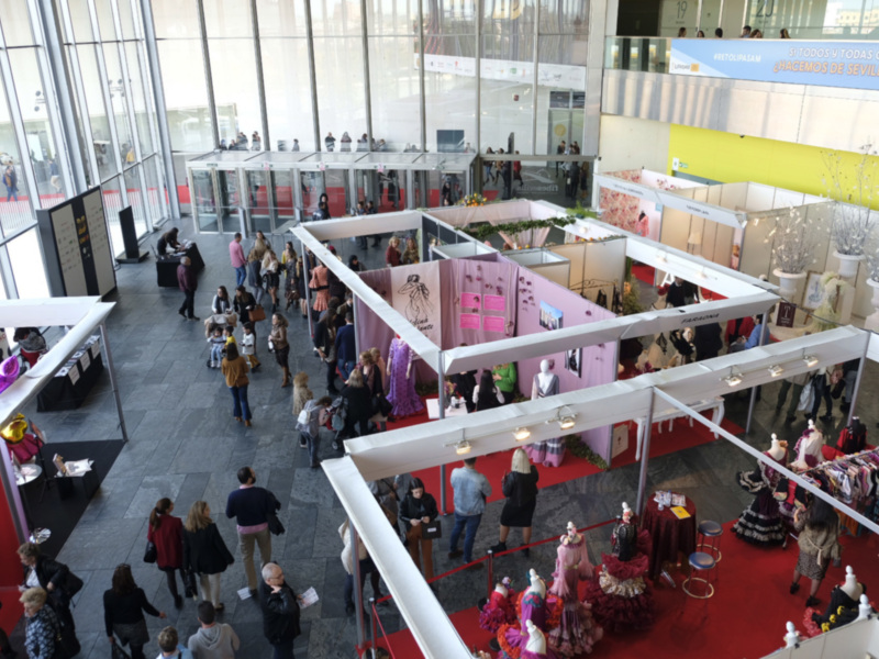 La moda flamenca más internacional reúne en FIBES a más de 70.000 personas del 7 al 10 de febrero.