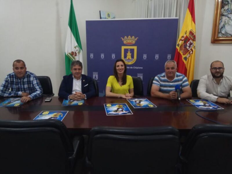 Presentado oficialmente el campus del Cádiz Club de Fútbol que se celebrará este verano en Chipiona