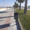 El Ayuntamiento de Chipiona coloca 37 papeleras en los paseos marítimos y otras zonas turísticas