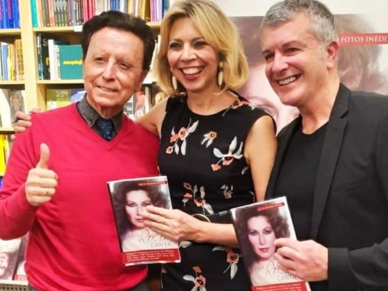 Marina Bernal escribe de la presentación en La Casa del Libro de Madrid de su libro Canta, Rocío,canta
