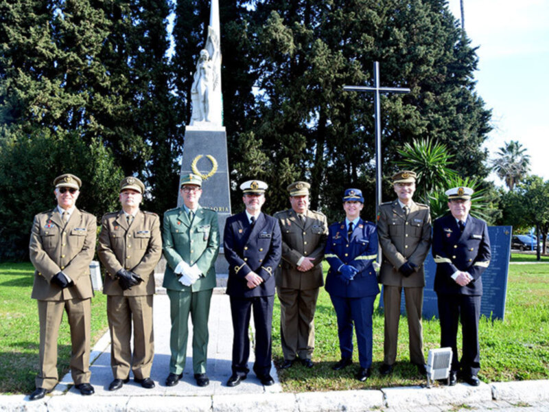 La Real Liga Naval Española, presente en la misa Lauretana de Tablada.
