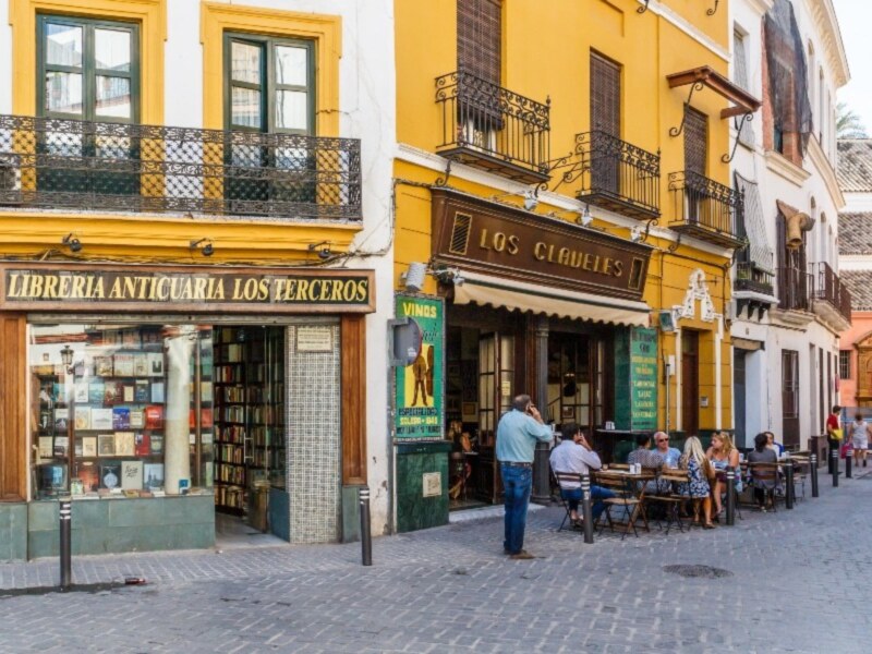 6 librerías de segunda mano de Sevilla imprescindibles para bibliófilos