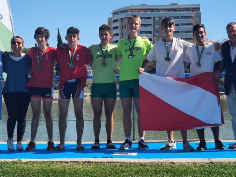 Celebrados los Campeonatos de Andalucía de botes cortos y el Trofeo FAR de veteranos de remo
