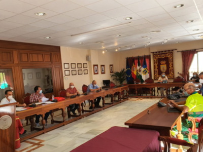  María Naval trata en la mesa negociadora con los sindicatos asuntos pendientes relativos a la plantilla municipal