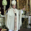 El Obispo hispalense Juan José Ajenjo Pelegrina presidió el acto de Aniversario  de la Coronación de la Virgen de los Dolores Ilipense 