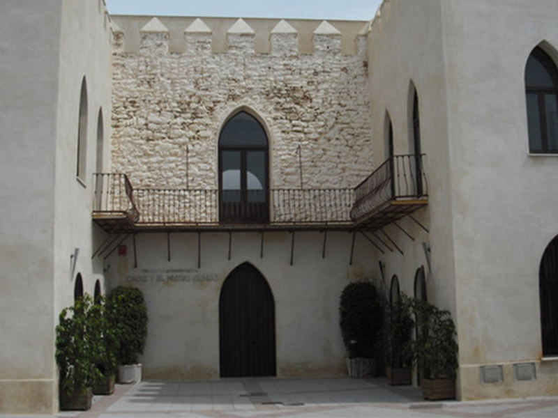 Tano Guzmán confía en la subvención del 1,5 Cultural para asegurar el futuro del Castillo de Chipiona