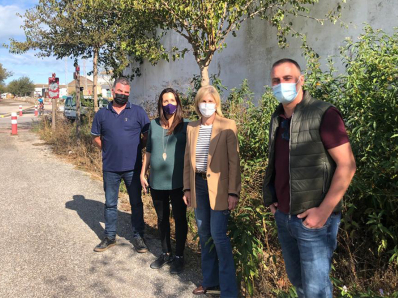 El PP denuncia que el Gobierno abandona al sector de la flor cortada y no da soluciones al estado de deterioro del cuartel de la Guardia Civil 