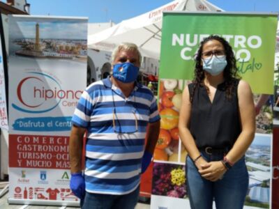 Sandías, patatas y tomates en la primera muestra-degustación de promoción de los productos agrícolas de Chipiona