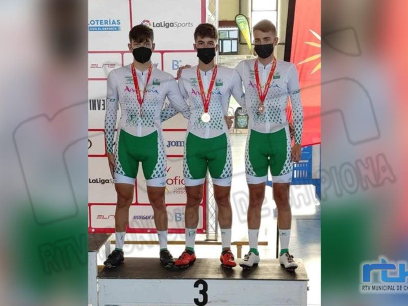 El joven ciclista chipionero Manuel Rodríguez bronce por equipos con la selección andaluza en los Campeonatos de España de Pista
