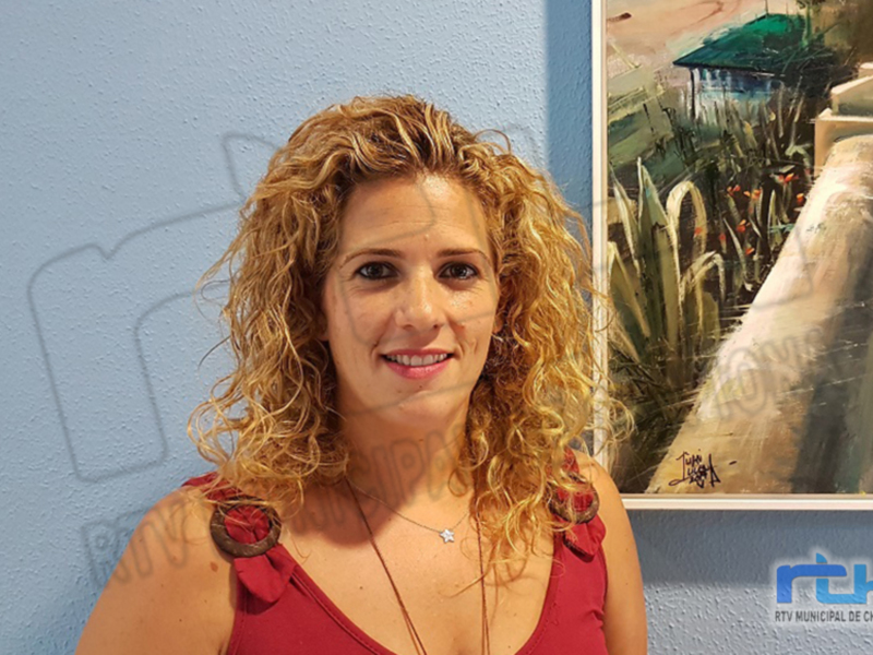 Luz María Caraballo anima a aprovechar la oportunidad de acceder ayudas municipales para material escolar 