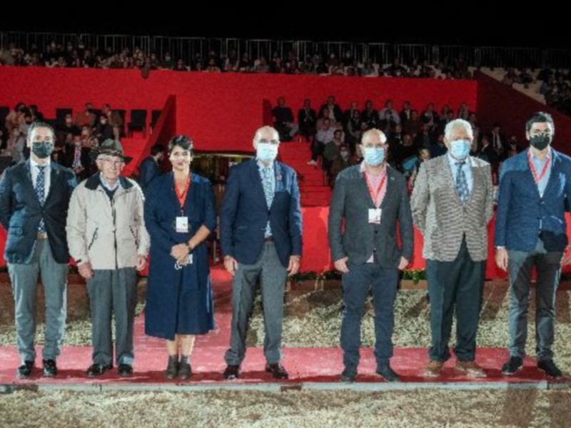 ANCCE homenajea a sus socios ganaderos que cumplen 25 años durante el SICAB.