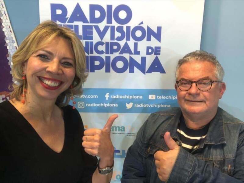 Este miércoles en  Coplas y canciones de ida y vuelta, entrevista a Marina Bernal con la publicación de su libro "Lola, el brillo de sus ojos"