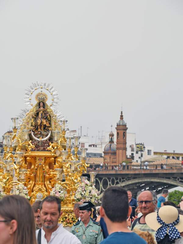 El Carmen de Calatrava de Sevilla acoge la primera celebración del tiempo de Glorias