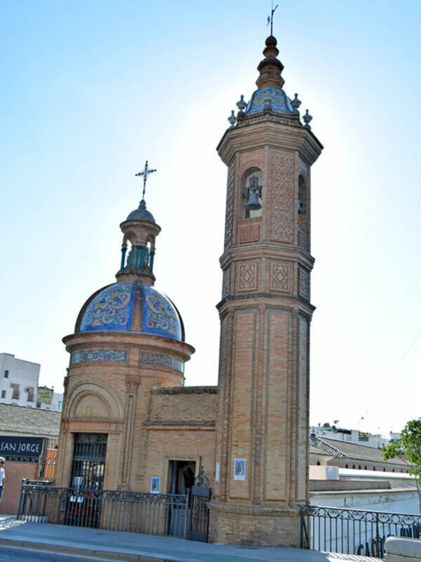 La Parroquia de la O recibe la Virgen del Carmen del Puente para sus cultos en su honor 