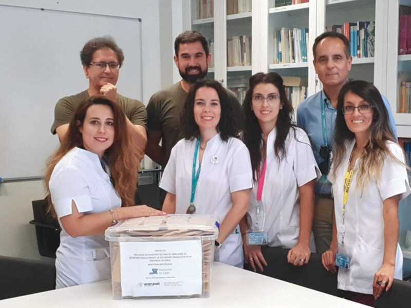 Entregadas en la Universidad de Granada las primeras 100 muestras de represaliados, en el marco del proyecto ADN de la Diputación de Cádiz