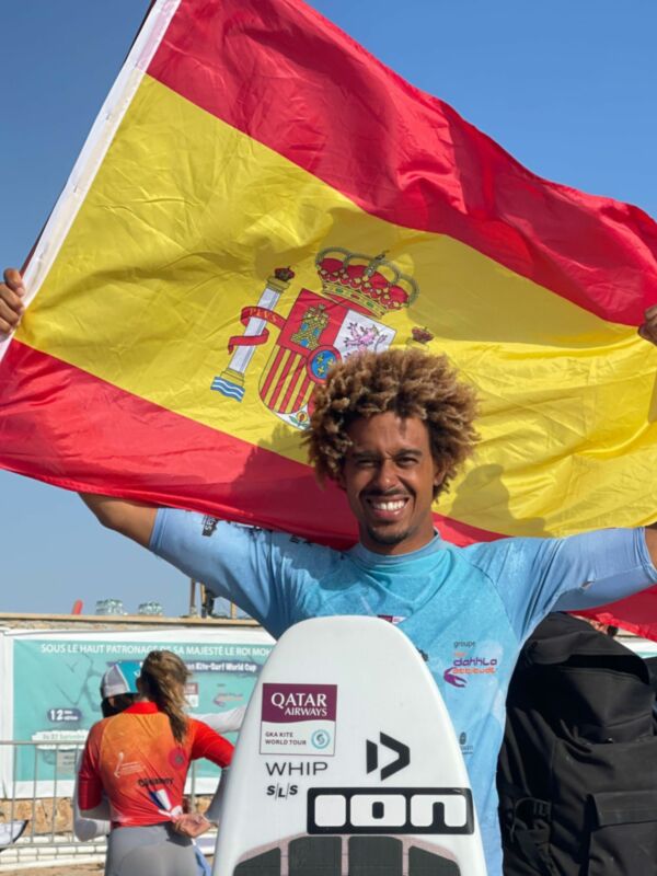 Podio del Náutico Sevilla en la Copa del Mundo de kitesurf 