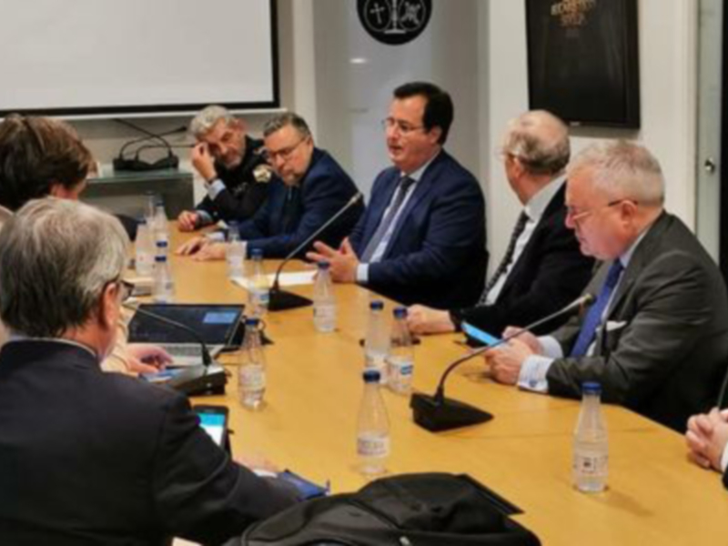 La Alameda de Hércules es el lugar propuesto por el Consejo de Cofradías y el Ayuntamiento Sevillano