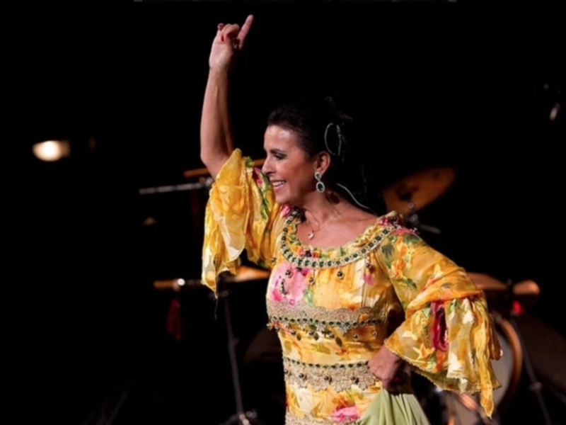 María José Santiago: «Se está viviendo un fantástico resurgir de la zambomba flamenca»(ABC de Madrid)