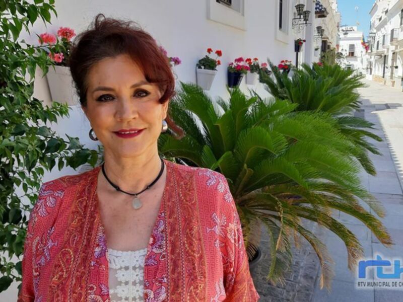 Isabel Mª Fernández detalla el programa de actividades de la Feria del Moscatel de Chipiona que comienza mañana miércoles 