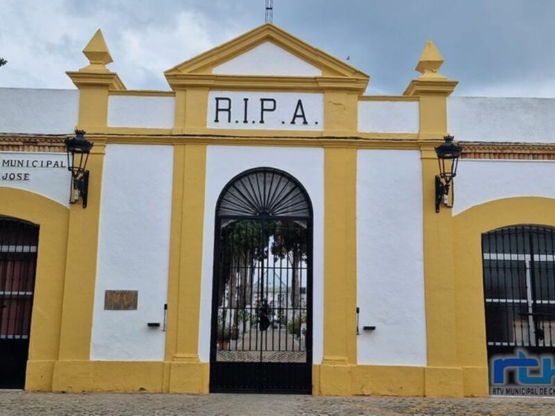 La Universidad de Cádiz usará un georradar para detectar de dos posibles fosas en el cementerio de Chipiona con víctimas de la Guerra Civil