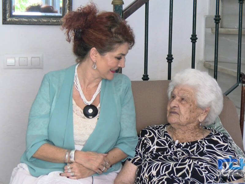 Isabel María Fernández comunica que Mercedes Reyes González recibirá su homenaje como la mujer más mayor de Chipiona el próximo jueves 5 de octubre 