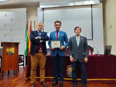 En el Ateneo de Sevilla el doctor en historia por la Universidad de Sevilla y  Pablo Borrallo ha impartido conferencia de "El Sentido de la Navidad