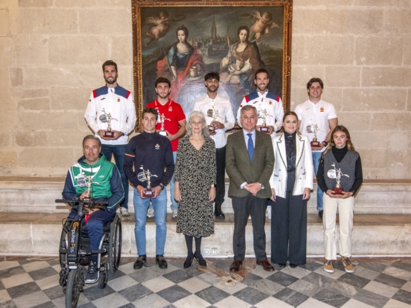 Reconocimiento del Ayuntamiento de Sevilla al Club Náutico