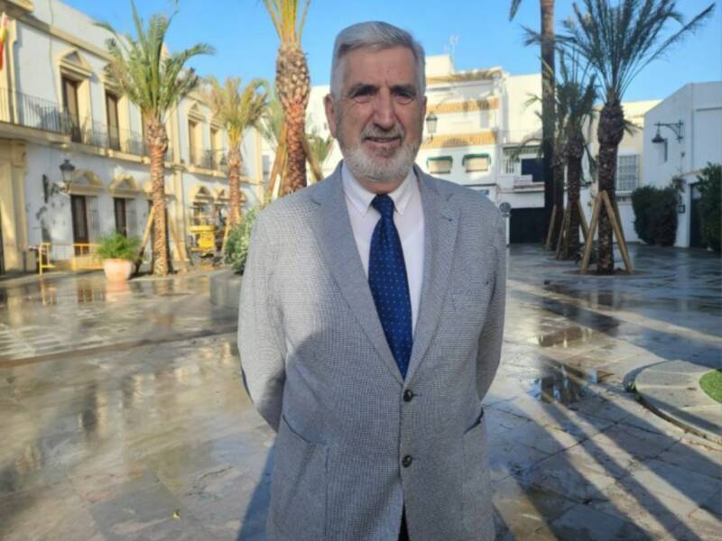 Luis Mario Aparcero informa de la aprobación de una subvención de 435.000 euros de la Junta de Andalucía para la construcción de un punto limpio