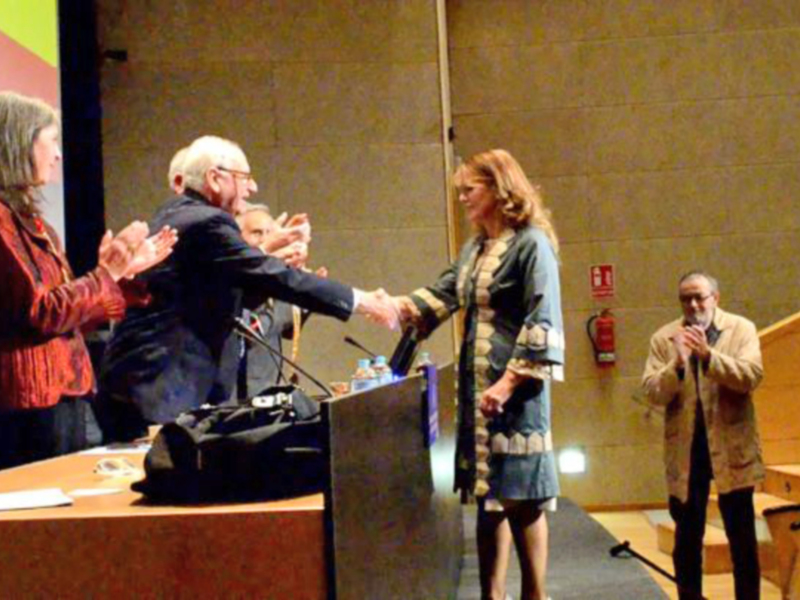 Ingresa en la Academia Dª María Fidalgo Casares con un discurso sobre la Infantería de Marina y el pintor Ferrer-Dalmau