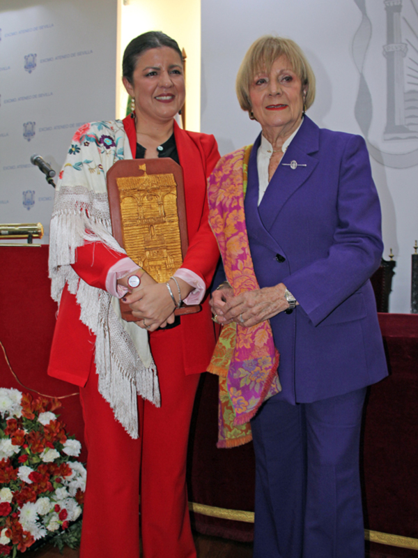 XXV Pregón Taurino de la Tertulia "Los 13". 2024. Excmo.Ateneo de Sevilla. Pregonada, por Dª Inmaculada León Castro