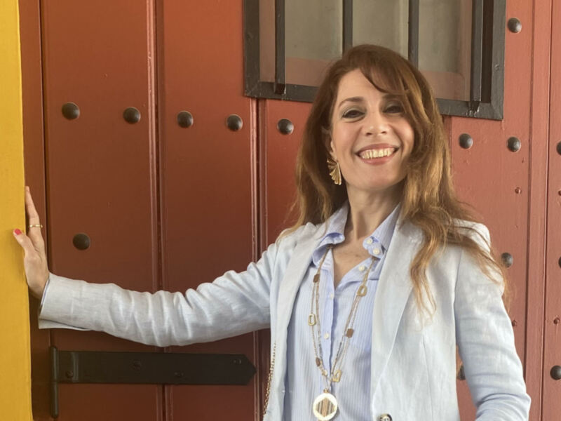 Inauguración “Buenas, malas y peores” de la pintora Teresa Guzman hoy en el Ateneo de Sevilla 