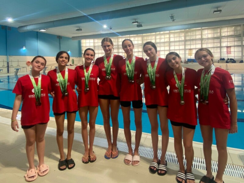El Club Natación Sincro Sevilla se luce en el Campeonato de Andalucía Open infantil de verano y el Circuito Andaluz de Promoción 