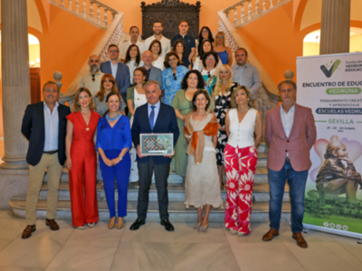 III encuentro de educadores Vedruna con  el alcalde de Sevilla