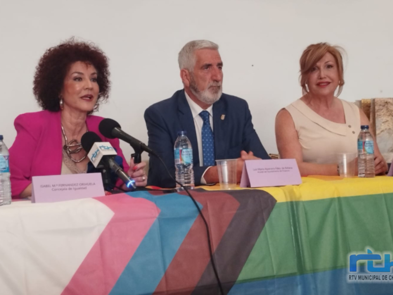 Chipiona rinde tributo a ‘Los que nunca se rindieron’ en el arranque de la semana del Orgullo LGTBIQ+  
