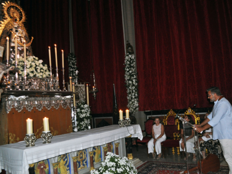  Felices momentos vividos ante la Virgen de Regla  en “Diálogos con María”               