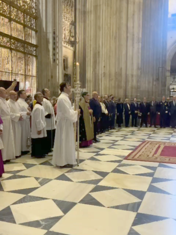 Sevilla revive su conexión con América en el Día de la Hispanidad con actos en la Catedral y un tributo al navegante Cristóbal Colón.