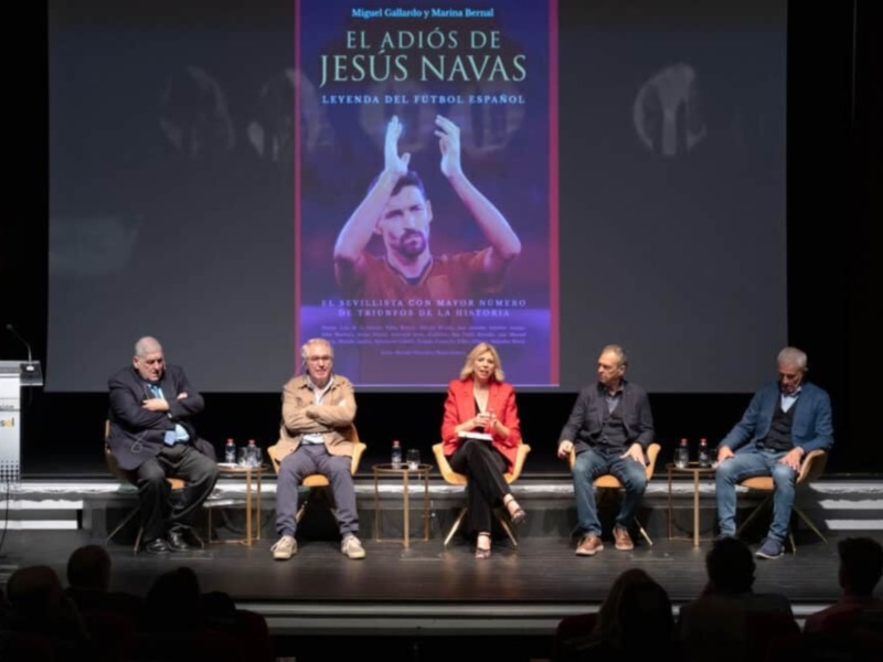 Presentado el libro “El adiós de Jesús Navas” en la Fundación Cajasol