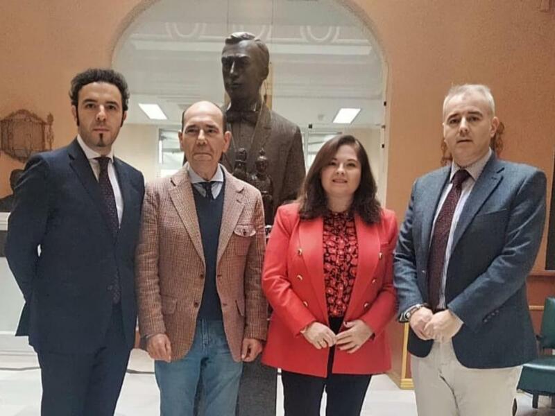 Presentado "El día que hablo la sangre" en el Ateneo de Sevilla