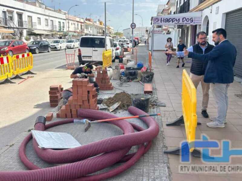 Instalado en Chipiona un punto de recarga para vehículos eléctricos 
