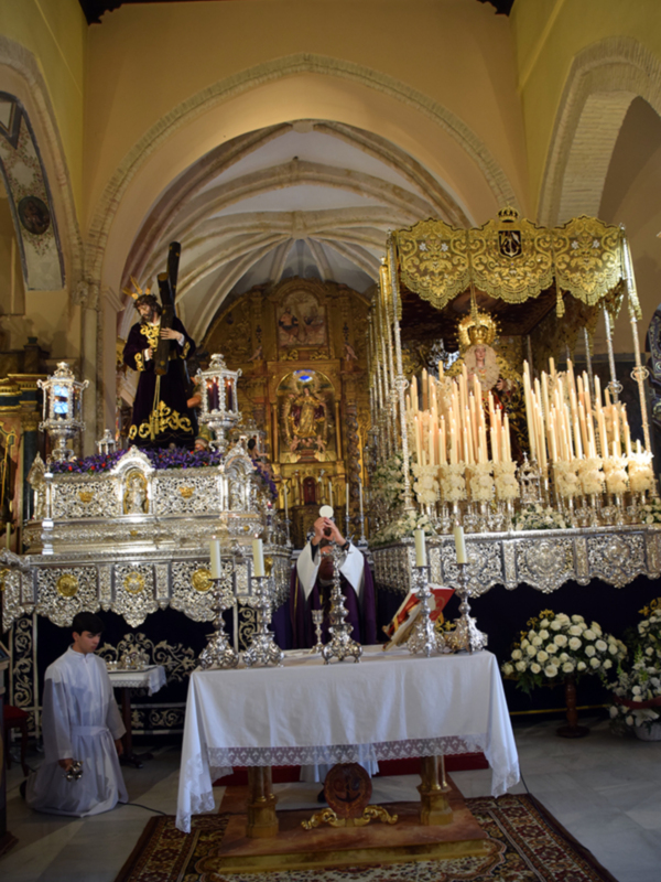  Miércoles Santo en Alcalá del Río la Hermandad de los Pescadores revive su antiquísima tradición